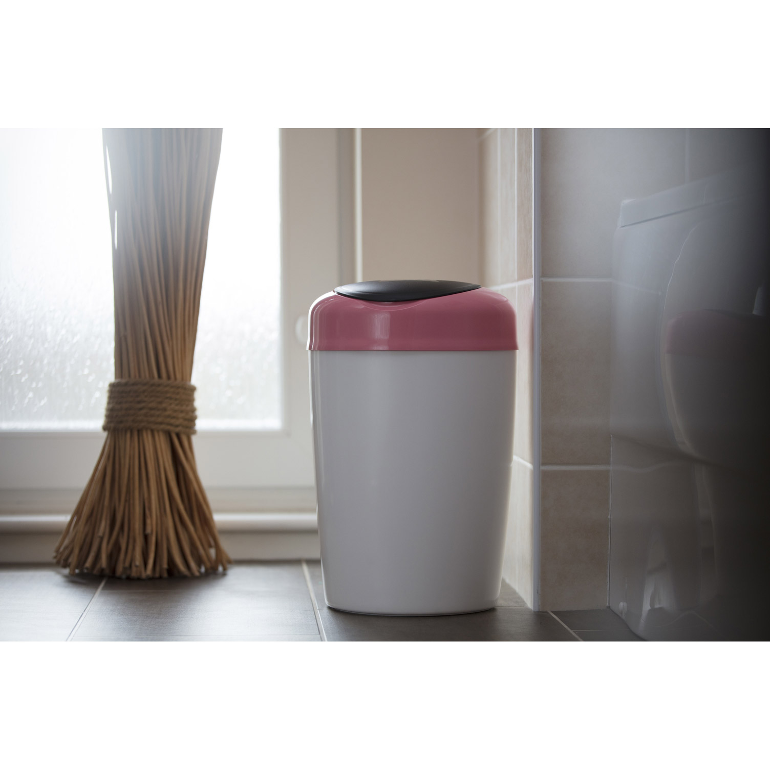 Poubelle à couches Simplee Rose de Tommee Tippee, Poubelles Aubert