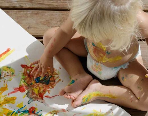 Comment apprendre les couleurs à bébé ?