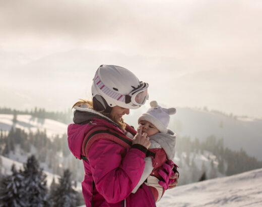 Partir au ski avec bébé, ce qu'il faut savoir ?