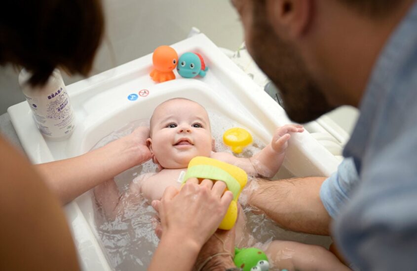 Le bain de bébé