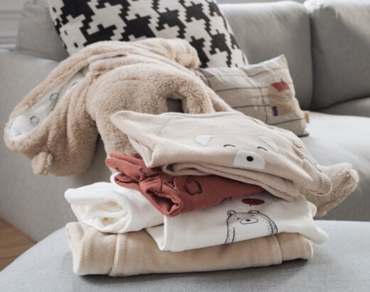 Comment habiller bébé en extérieur et en intérieur