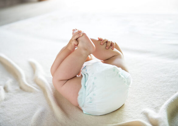 Les premières selles de bébé: que faut-il savoir ?