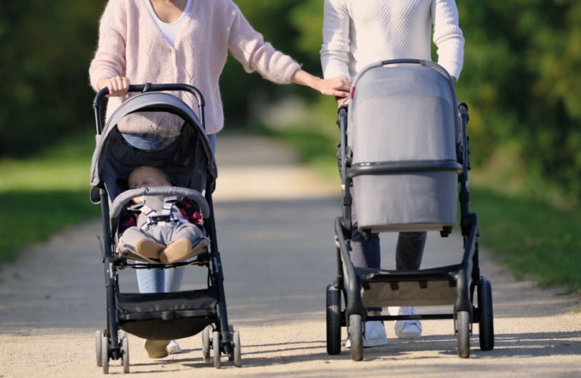 landau bébé , porte bébé COULEUR Gris