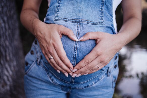 Comment trouver le bon photographe de grossesse ?