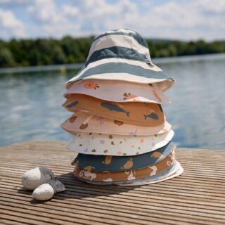 Ces chapeaux de la collection Splash & Fun de chez @lassig_france sont un must-have pour cet été ! 🌊🌴

Avec un tissu léger et respirant, ils offrent une protection UV de 80 et protègent la tête, les yeux et la nuque de votre bébé. 

Votre petit bout sera à croquer avec ces design amusants et colorés. 😍

Disponible en magasin et sur aubert.com (🔗 Lien dans la bio)

#aubert #lassig #puericulture #bebe #baby #maman #futuremaman #naissance #mom #listedenaissance #babygirl #babyboy #soleil #summertime #kids #beachday #plage #chapeaubébé