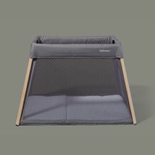 Le lit de voyage WeDream de @williamkent1733 a été pensé pour vous simplifier la vie… et offrir à votre bébé le confort qu’il mérite 💛

✨ Pourquoi on l’adore ?
✔️ Un matelas doux et confortable pour des nuits paisibles
✔️ Une rehausse amovible pour les premiers mois
✔️ Ultra simple à plier, léger et compact → parfait à transporter
✔️ Utilisable jusqu’aux 3 ans de votre enfant !

🌟 Résultat : que ce soit chez les grands-parents, en vacances ou à l’hôtel, votre petit bout retrouve son cocon familier et vous profitez de déplacements en toute sérénité 😌

👉 Venez le tester chez @aubert_france !

#LitDeVoyage #WeDream #WilliamKent1733 #ParentsHeureux #Aubert #VoyagerAvecBébé #Pratique #ConfortBébé #Litparapluie #voyages