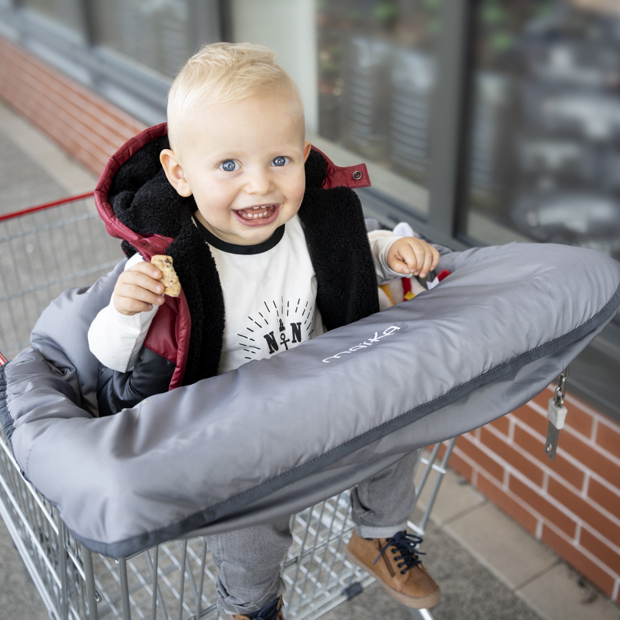 Chariot libre-service avec voiture pour enfant