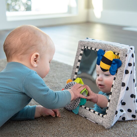 Jeux d'éveil Bébé - JouéClub, spécialiste des jeux et jouets pour enfant