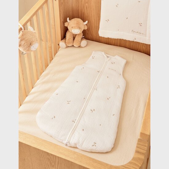 Gigoteuse brodée en gaze de coton bio Fluffy, Orso et Lily Blanc  de Noukies