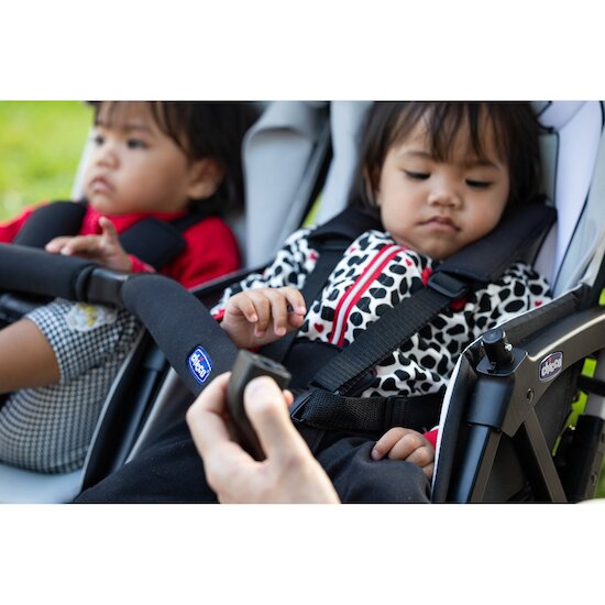 Chicco Oohlala Twin-Black Night Stroller