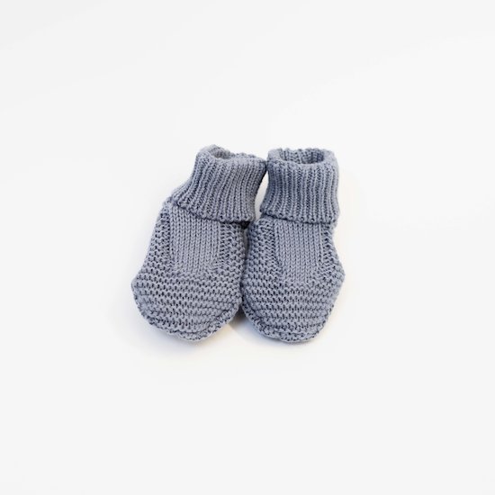 Chaussons Tricot Petits Chats Bleu Orage  de La Manufacture de Layette