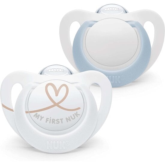 Tommee Tippee Sucette Imitant le Sein Maternel, Texture Proche de la Peau,  Forme Orthodontique Symétrique, Comprend une Boîte de Stérilisateurs, 6-18  Mois, Lot de 2 : : Bébé et Puériculture