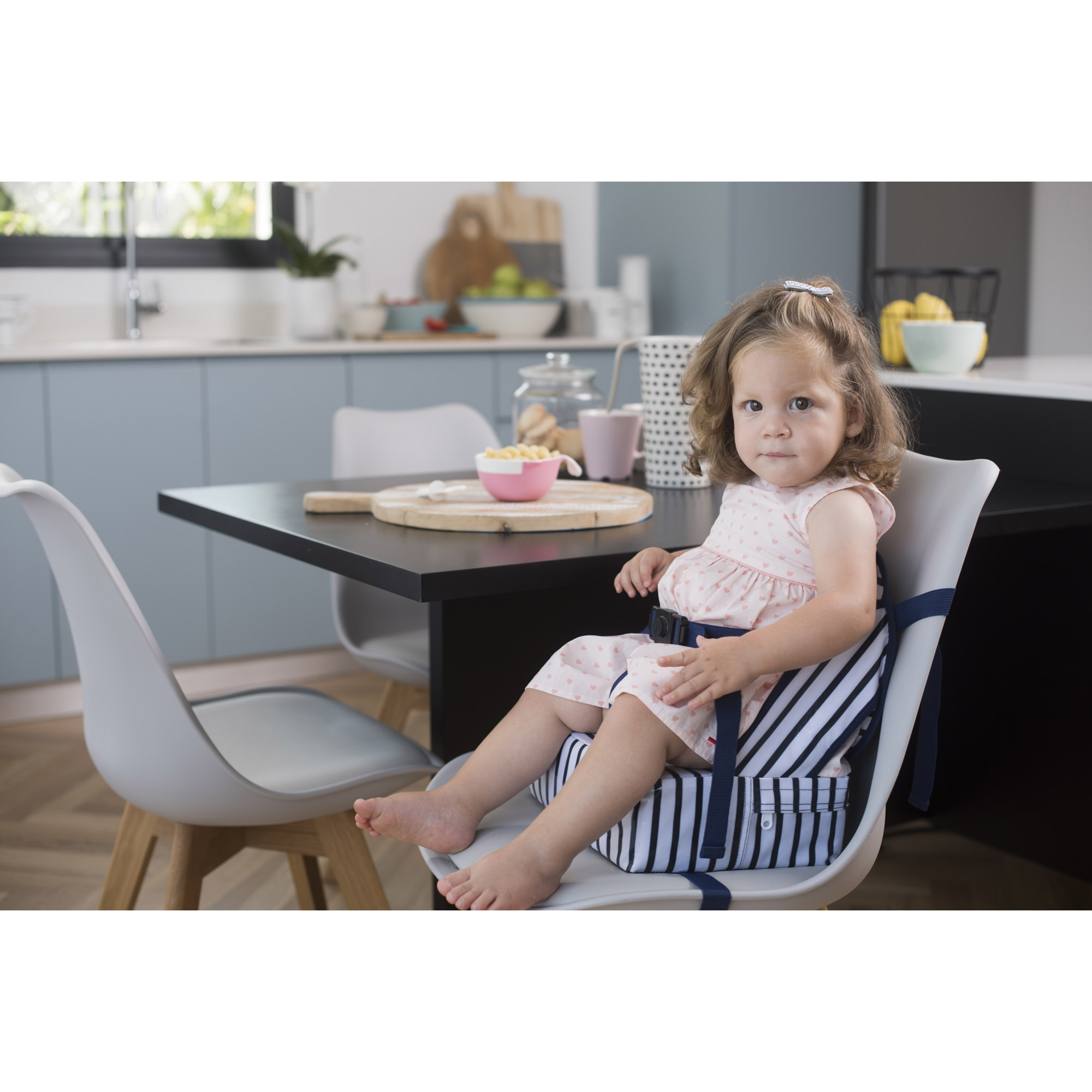 BABY TO LOVE Rehausseur chaise Easy Up Rainbow - Cdiscount Puériculture &  Eveil bébé