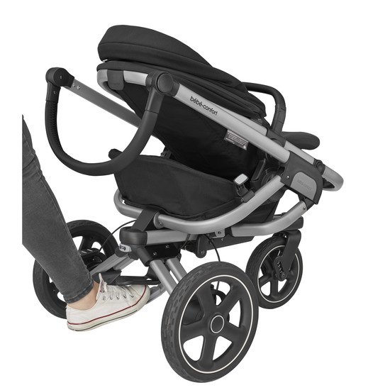 Nova 3 Roues Essential Black De Bebe Confort Poussettes Polyvalentes Aubert Nova 3 Roues Essential Black De Bebe Confort Poussettes Polyvalentes Aubert