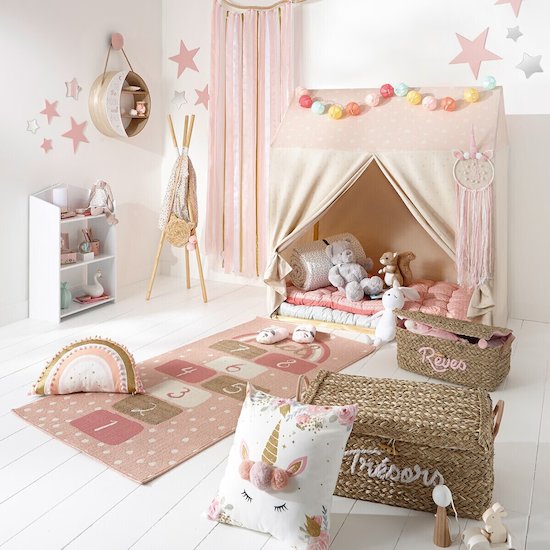 Choisir le tapis de la chambre de bébé : nos conseils - Aubert