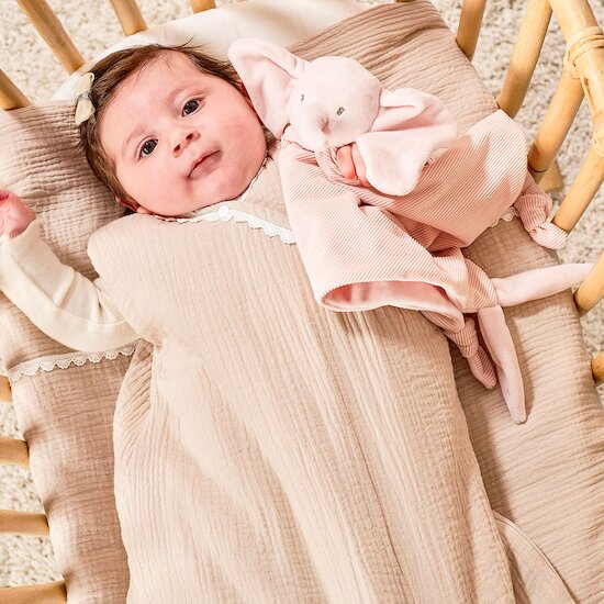 Gigoteuse en coton Fanfan Sable 70 cm de Nattou