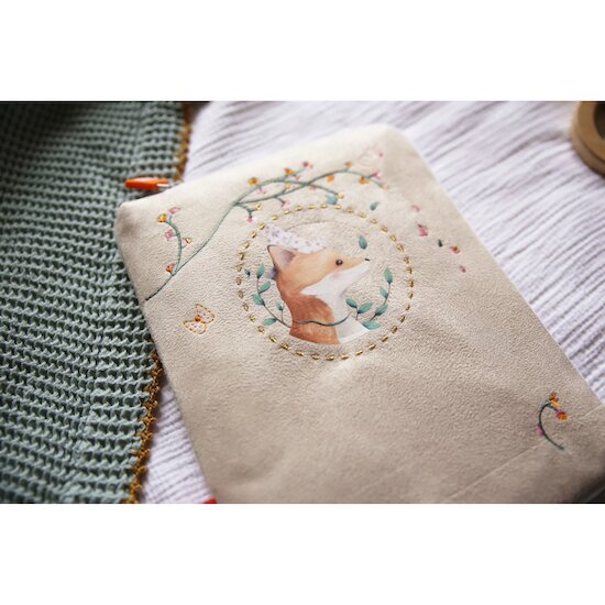 Protège carnet de santé Renard chapeau  de L'Oiseau Bateau