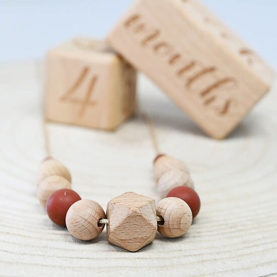 Collier d'allaitement et de portage Rouille et bois  de Irréversible