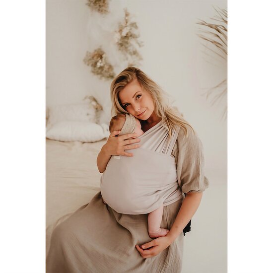 Porte-bébé Tricot-Easy Warm Sand  de Babylonia Porte-bébé Tricot-Easy Warm Sand  de Babylonia
