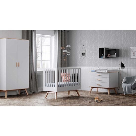 Chambre Nautis Complète : Lit évolutif 70 x 140 cm + Armoire + Commode + Plan à langer Blanc  de Vox Chambre Nautis Complète : Lit évolutif 70 x 140 cm + Armoire + Commode + Plan à langer Blanc  de Vox
