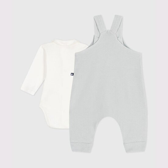Ensemble salopette bébé en coton uni et détails raffinés Co2 / Marshmallow  de Petit Bateau Ensemble salopette bébé en coton uni et détails raffinés Co2 / Marshmallow  de Petit Bateau