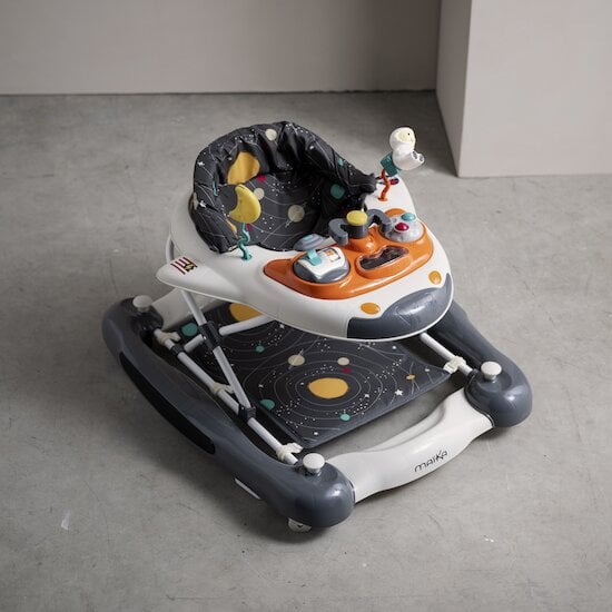 Trotteur Navette spatiale  de Maïka Trotteur Navette spatiale  de Maïka