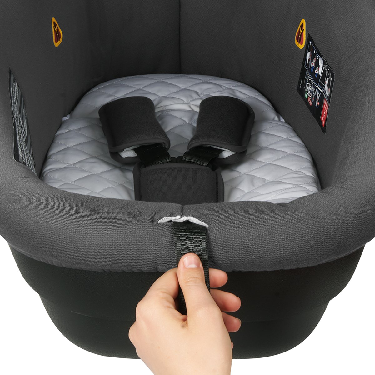 Bebe Confort Nacelle Amber Plus Naissance A 6 Mois 10kg Legere Et Compacte Essential Black Poussettes Et Landaus Bebe Et Puericulture Stargas Ie