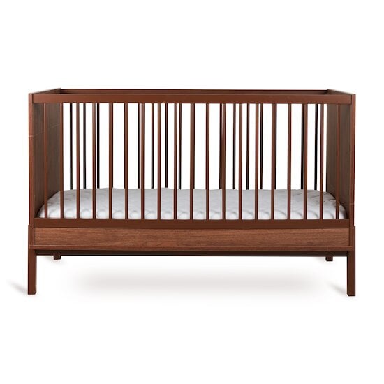 Ashi Lit bébé évolutif Châtaignier 70 x 140 cm de Quax Ashi Lit bébé évolutif Châtaignier 70 x 140 cm de Quax