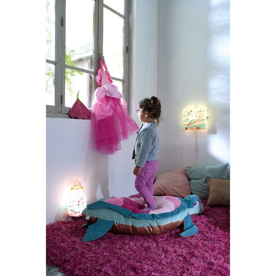 Groz'énorme Tortue  de L'Oiseau Bateau