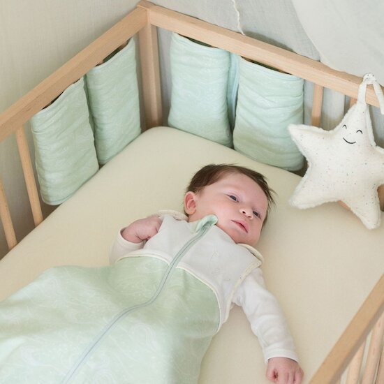 Au large de Nova Tour de Lit modulable Vert d'eau  de Trois Kilos Sept Au large de Nova Tour de Lit modulable Vert d'eau  de Trois Kilos Sept