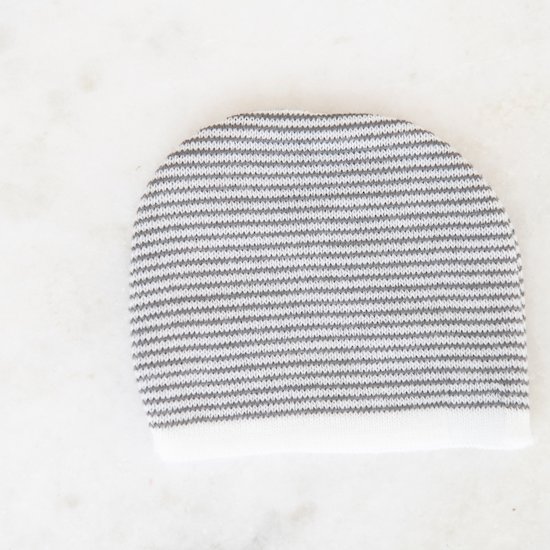 Bonnet milleraies Ecru/Réglisse  de La Manufacture de Layette Bonnet milleraies Ecru/Réglisse  de La Manufacture de Layette