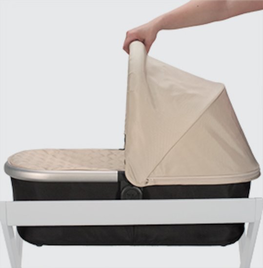 Support de nacelle blanc  de UPPAbaby Support de nacelle blanc  de UPPAbaby