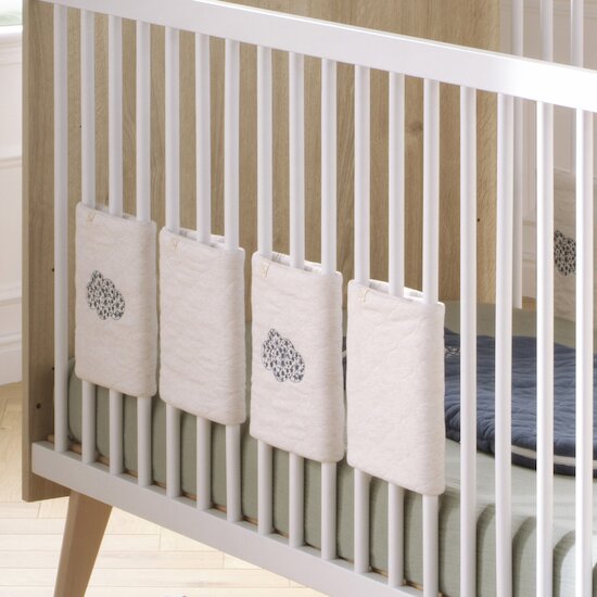 Petit Nuage Protection barreaux x8 Blanc  de Sauthon Baby's Sweet Home Petit Nuage Protection barreaux x8 Blanc  de Sauthon Baby's Sweet Home