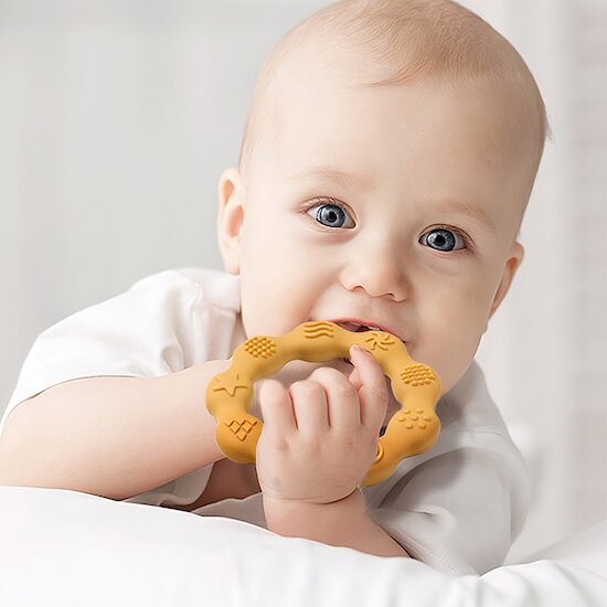 Anneau de Dentition Ring en silicone Jaune  de Babyono