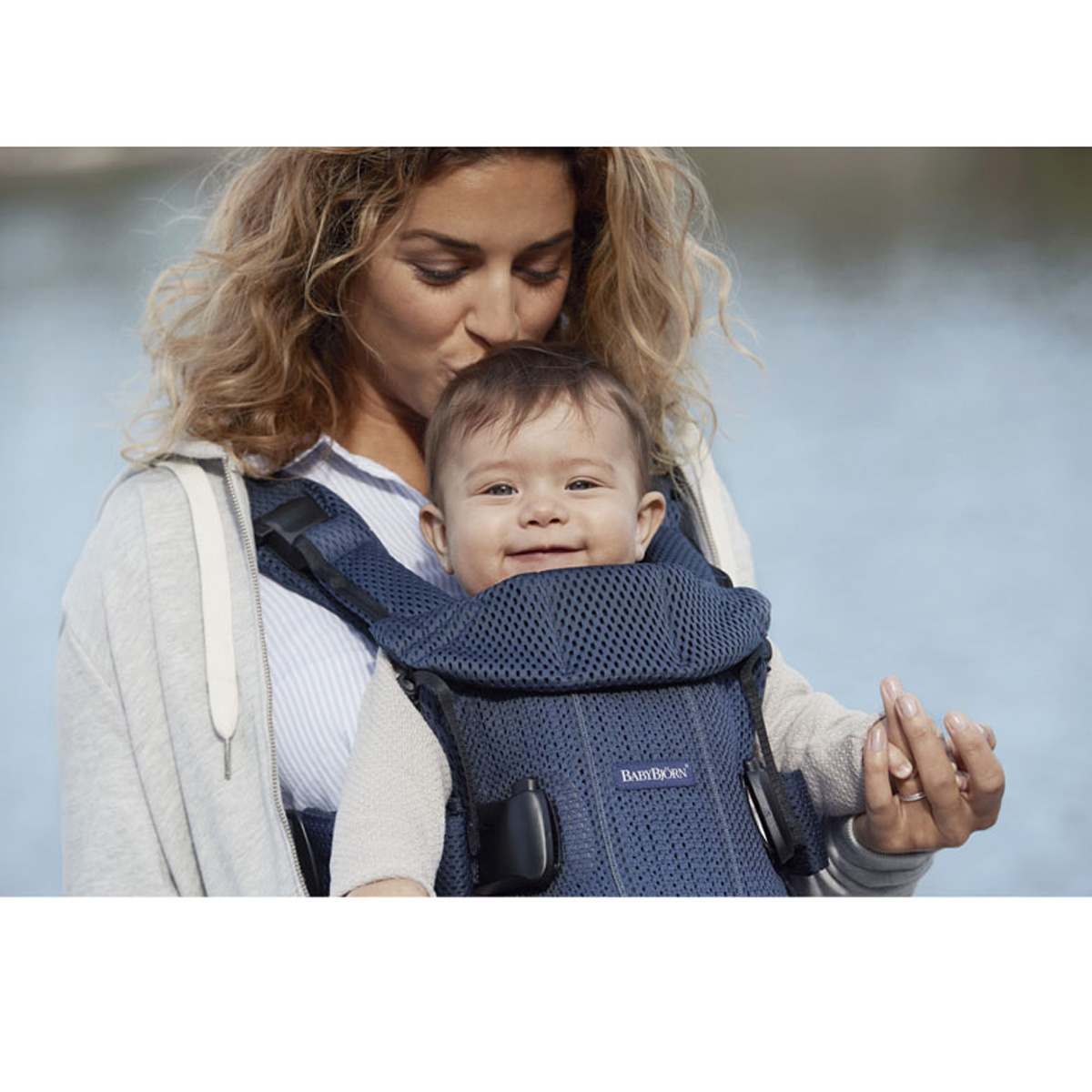 Porte Bebe One Air Bleu Marine Mesh 3d De Babybjorn Porte Bebe Ventral Aubert Porte Bebe One Air Bleu Marine Mesh 3d De Babybjorn Porte Bebe Ventral Aubert