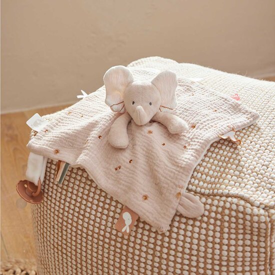 Bali, Moka & Snow Doudou Noisette  de Noukies Bali, Moka & Snow Doudou Noisette  de Noukies