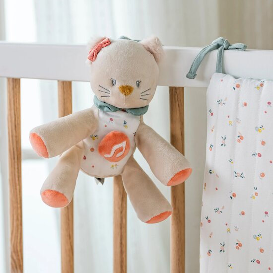 Mila, Zoé & Lana Peluche Musicale Lana le Chat  de Nattou Mila, Zoé & Lana Peluche Musicale Lana le Chat  de Nattou