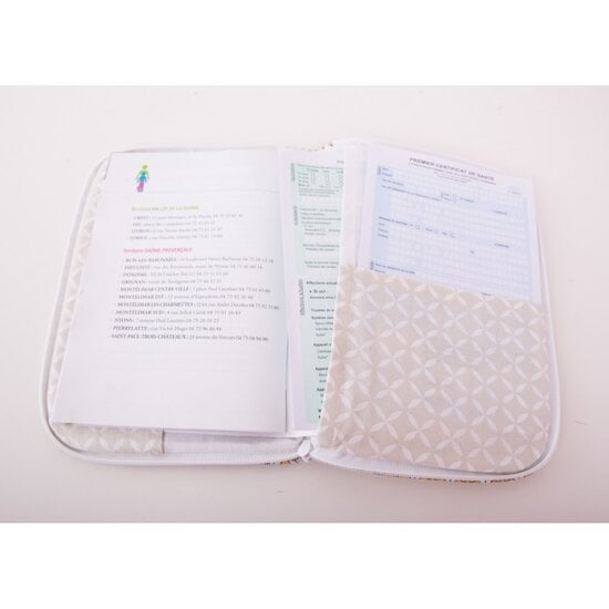 Protège Carnet de Santé Lapin d'Alice  de L'Oiseau Bateau