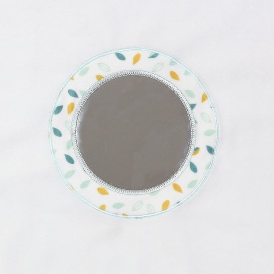 Kolala et sa tribu Tapis d'éveil   de Trois Kilos Sept Kolala et sa tribu Tapis d'éveil   de Trois Kilos Sept