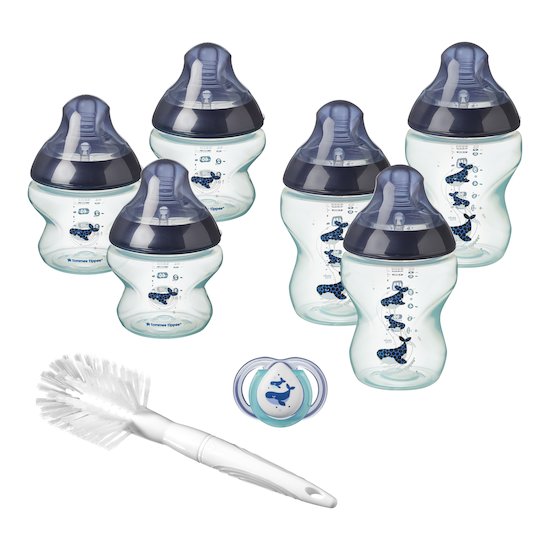 Coffret naissance 6 biberons + accessoires Baleine  de Tommee Tippee