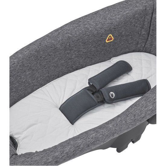 Nacelle Amber Plus Essential Graphite De Bebe Confort Nacelle Auto Groupe 0 10kg Aubert