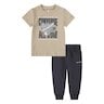 Ensemble t-shirt + jogging