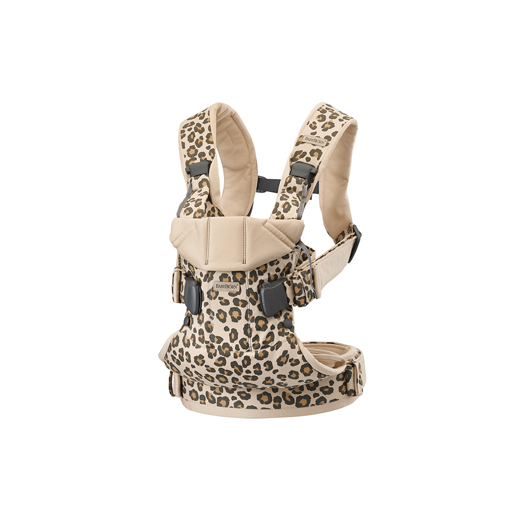 Porte bébé deals babybjorn aubert