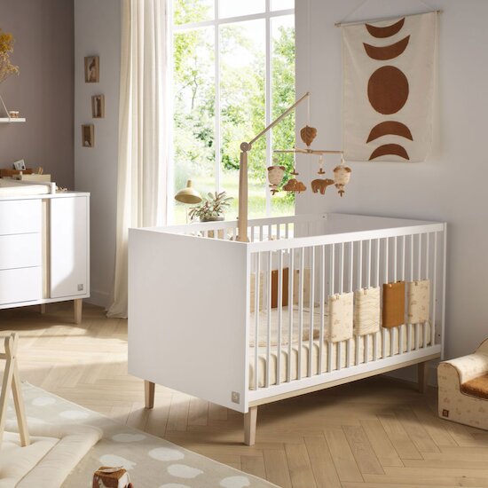 Paloma Lit bébé évolutif Blanc neige 70 x 140 cm de Sauthon Baby's Sweet Home Paloma Lit bébé évolutif Blanc neige 70 x 140 cm de Sauthon Baby's Sweet Home