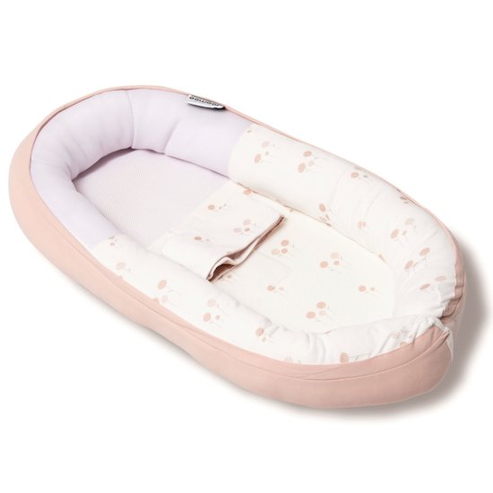 Cocoon Reducteur De Lit Doomoo Rose De Babymoov Cales Bebe Aubert Cocoon Reducteur De Lit Doomoo Rose De Babymoov Cales Bebe Aubert